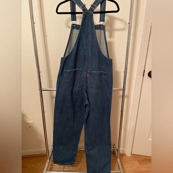 Levi's Blue Denim Overalls Classic Style - Picture 2 of 7